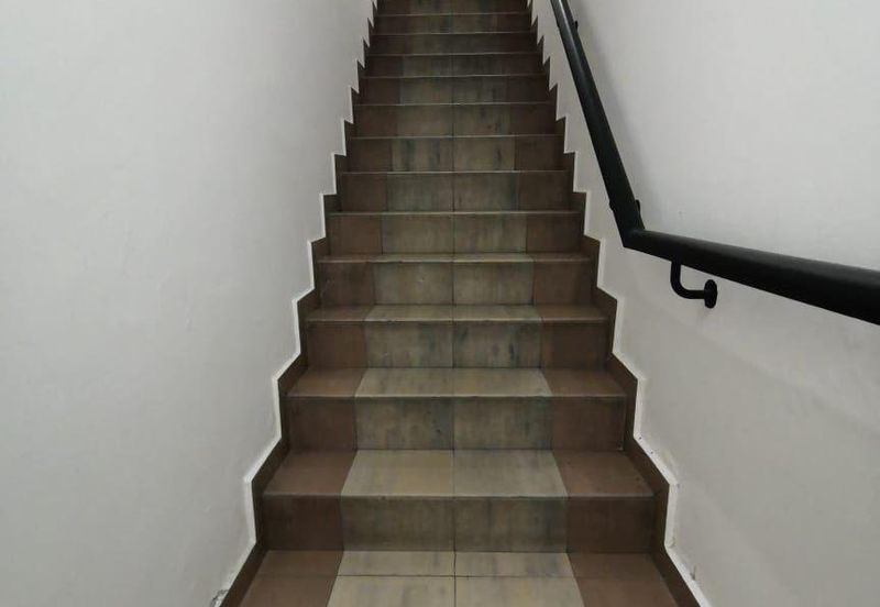 3 storey shop lot, Jalan Ipoh Jalan Tun Razak