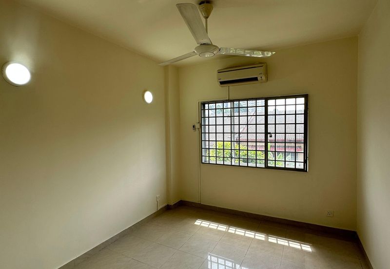 Aman & Damai Apartment