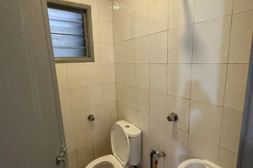 Aman & Damai Apartment