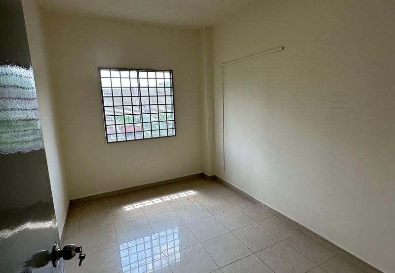 Aman & Damai Apartment