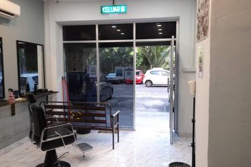 Mutiara Magna ground floor shop tenanted now ROI 6%