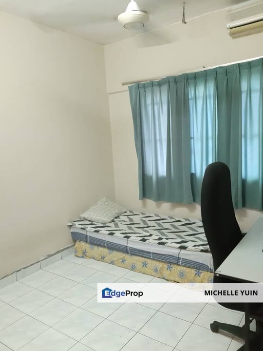 Arena Green condominium Bukit Jalil LRT Stadium IMU school freehold non bumi3r2b 1carpark, Kuala Lumpur, Bukit Jalil