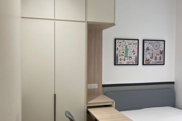 Residensi Solaris Parq