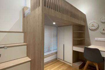 Residensi Solaris Parq