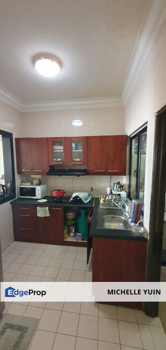 Royal Domain Sri Putramas 2 Jalan Kuching Dutamas freehold high floor facing KLCC non bumi occupied, Kuala Lumpur, Dutamas