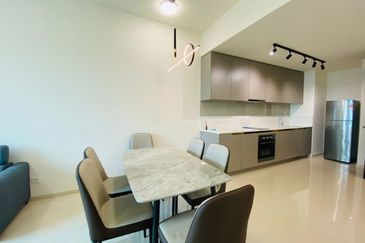 Residensi Solaris Parq