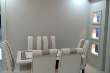 Royalle Condominium @ North Kiara