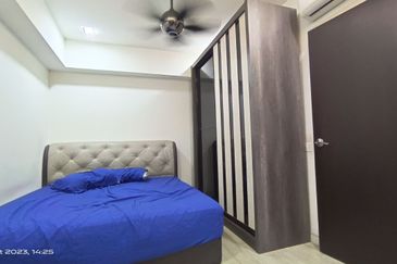 Royalle Condominium @ North Kiara