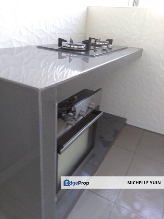 Royalle condominium North Kiara Segambut freehold non bumi 2carparks vacant now, Kuala Lumpur, Segambut