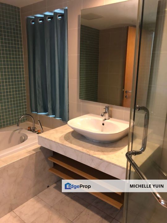 Mont Kiara Banyan Hartamas Dutamas International School freehold 4rooms 4baths facing klcc east non bumi, Kuala Lumpur, Mont Kiara