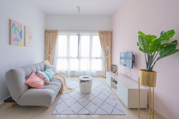 Saville Kajang Jalan Reko freehold 2rooms 2carparks airbnb nice design renovation