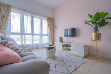 Saville Kajang Jalan Reko freehold 2rooms 2carparks airbnb nice design renovation