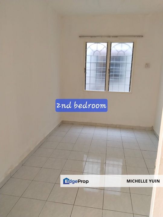 Apartment Harmoni Damansara Damai low cost Saujana first house Petaling Jaya 3R2B free carpark Sg Buloh newly painted good condition walk up no lift , Selangor, Damansara Damai