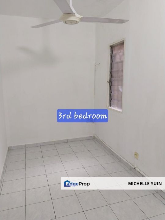 Apartment Harmoni Damansara Damai low cost Saujana first house Petaling Jaya 3R2B free carpark Sg Buloh newly painted good condition walk up no lift , Selangor, Damansara Damai