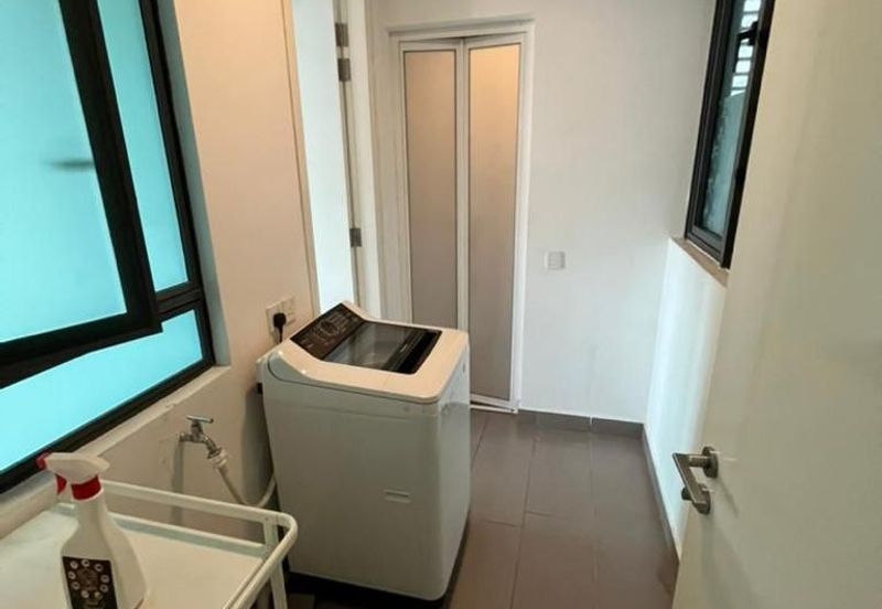 The Treez Jalil Residence