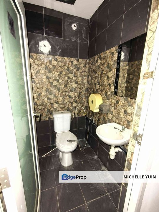 Taman Wangsa Permai Ground floor shop Kepong basic bare Sri Saujana 2toilets Utama ready vacant now KIP Desa facing 99 speedmart Aman, Kuala Lumpur, Kepong