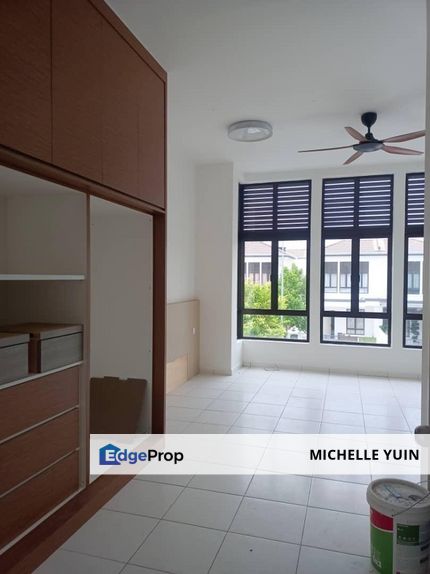 Graham Garden Eco Grandeur Double storey terrace house Puncak Alam strata Saujana Perdana gated guarded Utama 4R3B partial furnish Seksyen 6, Selangor, Bandar Puncak Alam