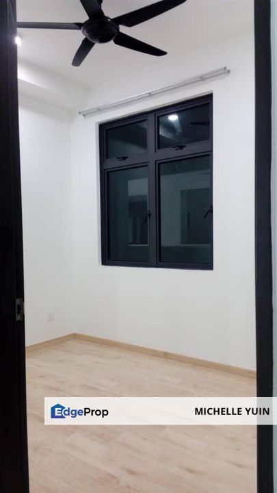 The Henge condo Kepong Metropolitan partial furnished Metro Perdana 3R2B 2cp Metro Prima vacant early April 2025 Baru Laman Rimbunan low floor, Kuala Lumpur, Kepong