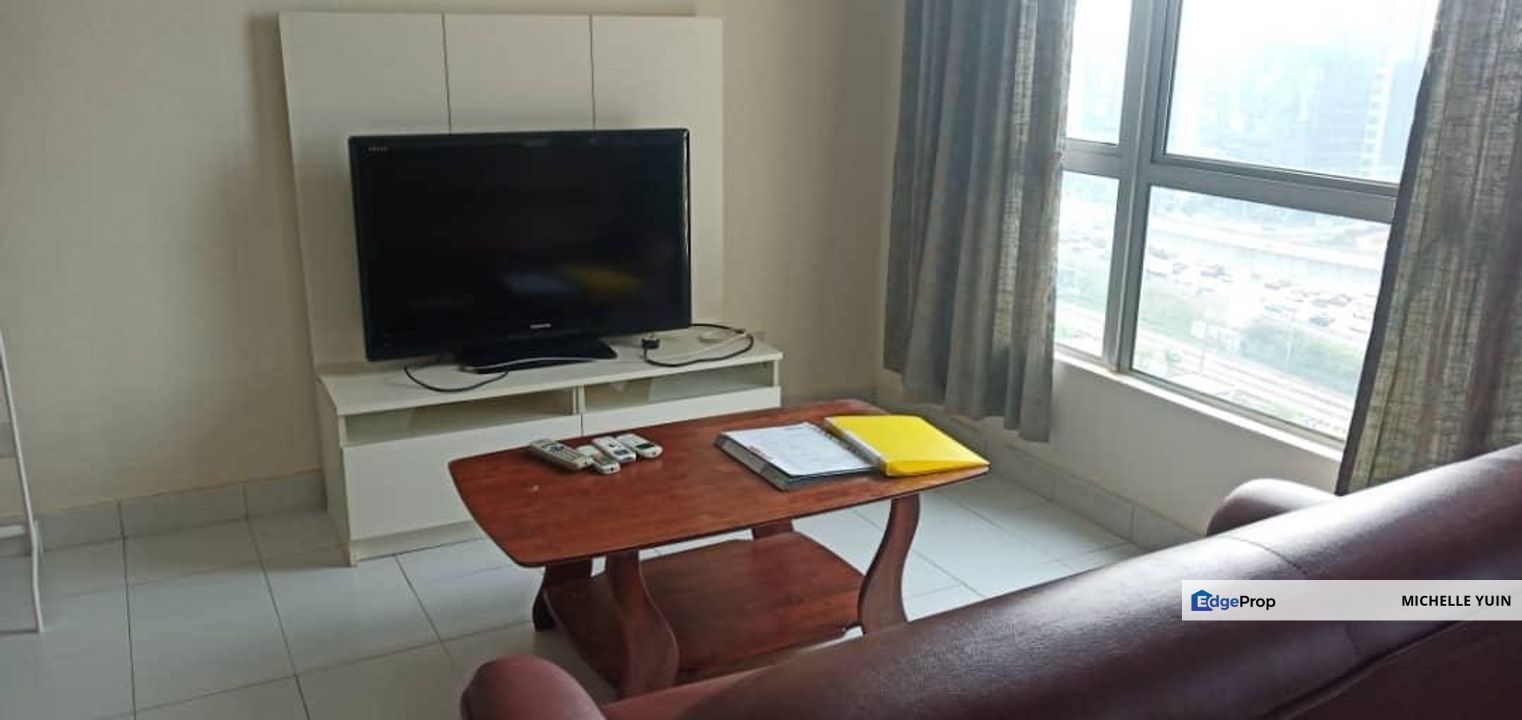 Casa Tiara Subang Jaya studio SS15 1carpark Kemajuan facing highway KTM SS16 non bumi tenanted Ria Courtyard high ROI 4.88% good investment Square , Selangor, Subang Jaya