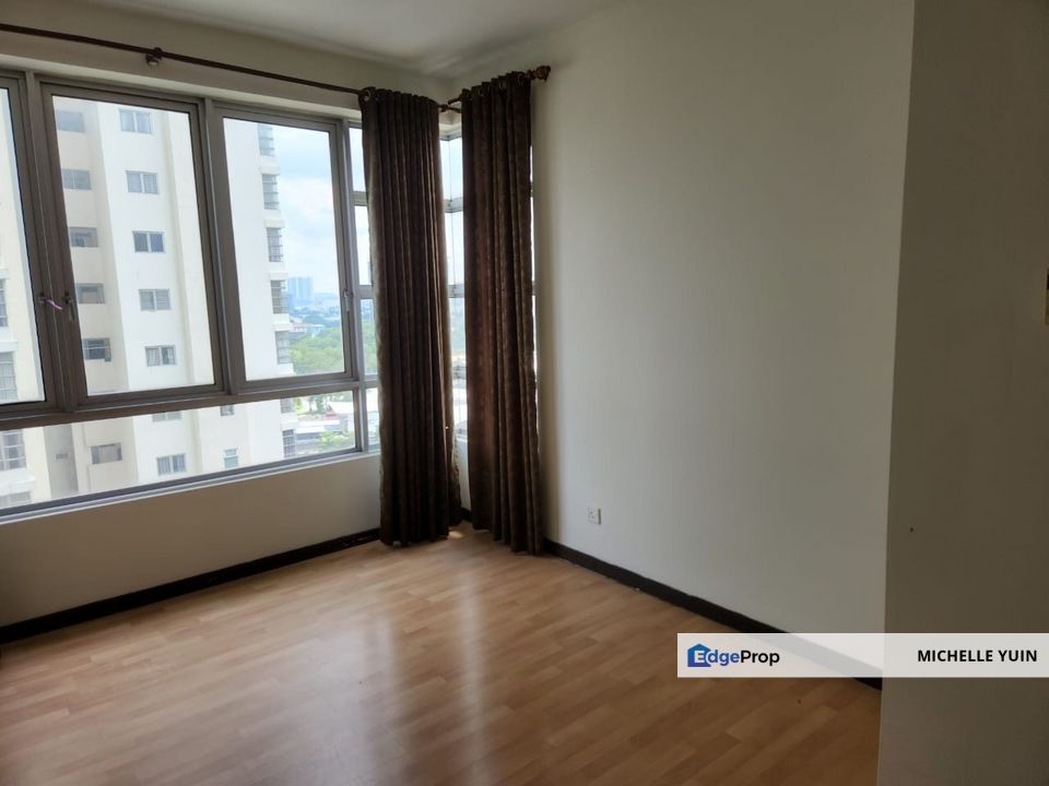 The Tamarind Sentul condominium MRT Sentul Barat freehold 3R2B 1cp East facing pool Bandar Baru high floor Indah non bumi HGH vacant now Titiwangsa, Kuala Lumpur, Sentul