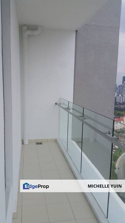 United Point Residence North Kiara corner lot Sri Sinar partial furnished Segambut 4R3B 2cp Bintang hill aircond connected to mall Kepong Menjalara, Kuala Lumpur, Segambut