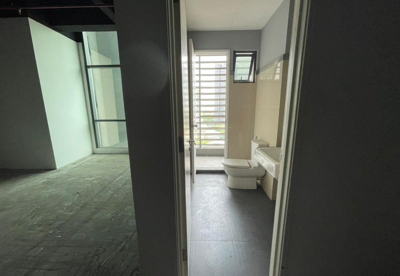 The Vertical Business Suites