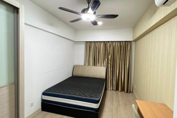 Royalle Condominium @ North Kiara