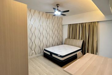 Royalle Condominium @ North Kiara