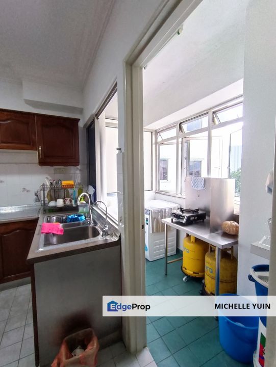 Pangsapuri Seri Gembira Jalan Ipoh freehold MRT Kentonmen 4R3B 1cp Bamboo Hills tenanted now Batu facing North partial furnished Segambut mid floor , Kuala Lumpur, Jalan Ipoh