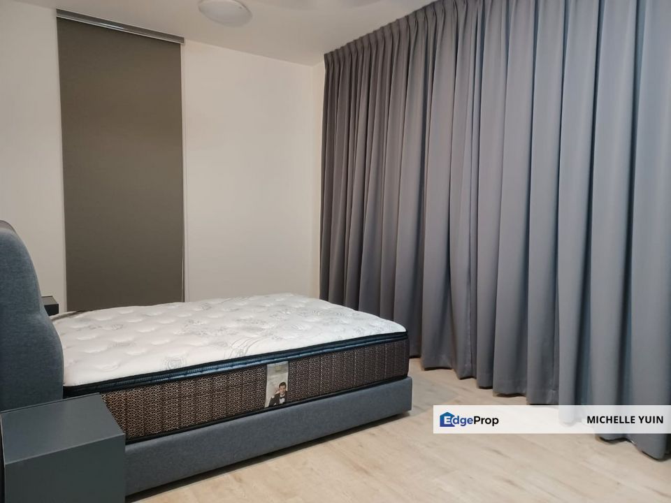 The Henge condominium Kepong Metropolitan corner Metro Perdana 4rooms Fortune Avenue spacious Perdana fully furnished Mizumi 2carparks Keponggi, Kuala Lumpur, Kepong