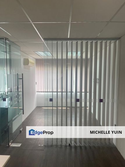 Jaya One office Seksyen 13 with lift Jalan Universiti partial furnished Professor Diraja Ungku Aziz tables aircond Petaling Jaya 17 no chair ready now, Selangor, Petaling Jaya