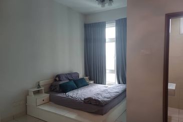 Royal Regent Sri Putramas III