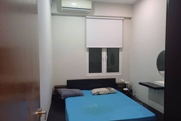 Royal Regent Sri Putramas III