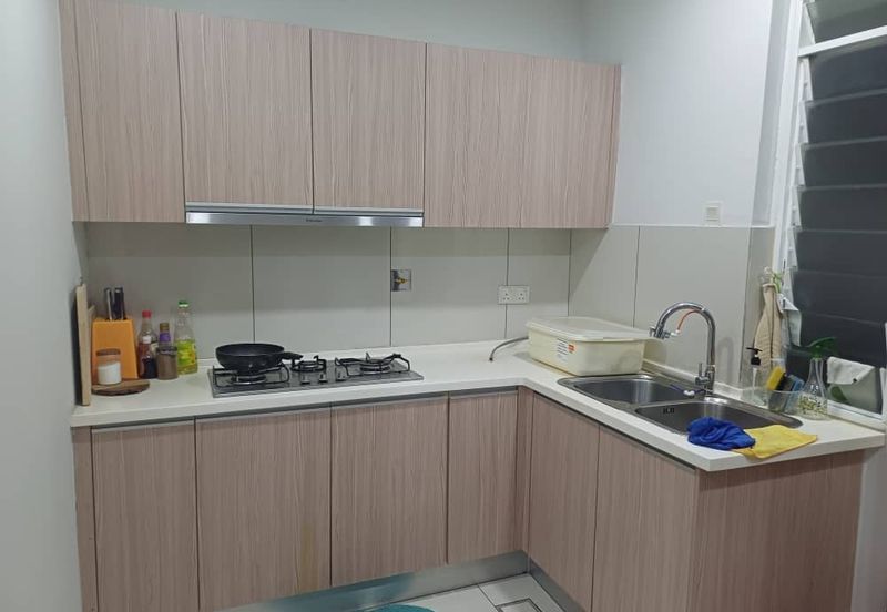 Royal Regent Sri Putramas III