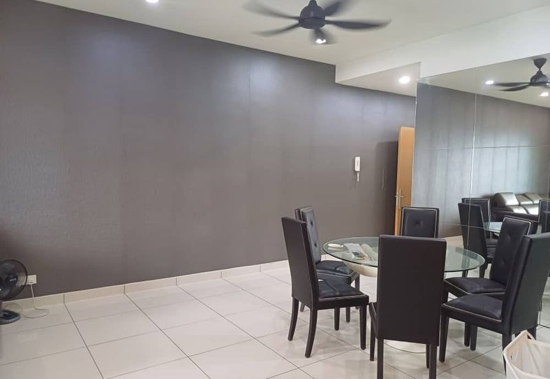 Royal Regent Sri Putramas III