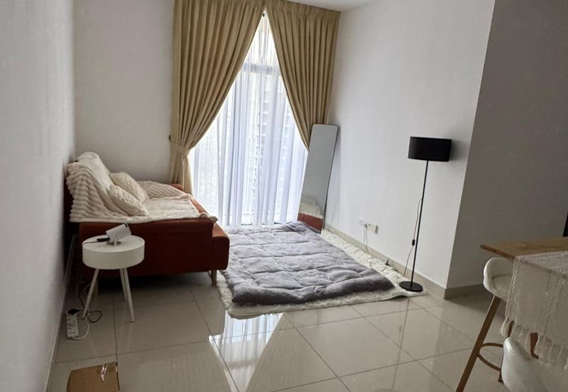 Henna Residence @ The Quartz