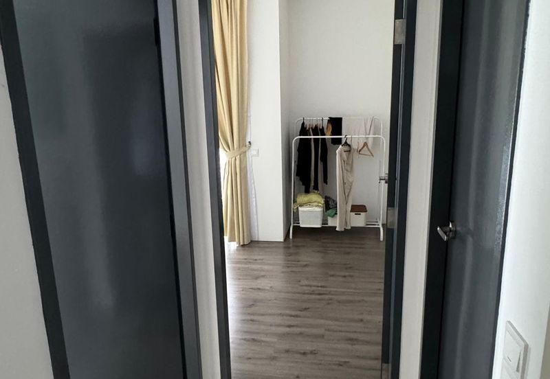 Henna Residence @ The Quartz