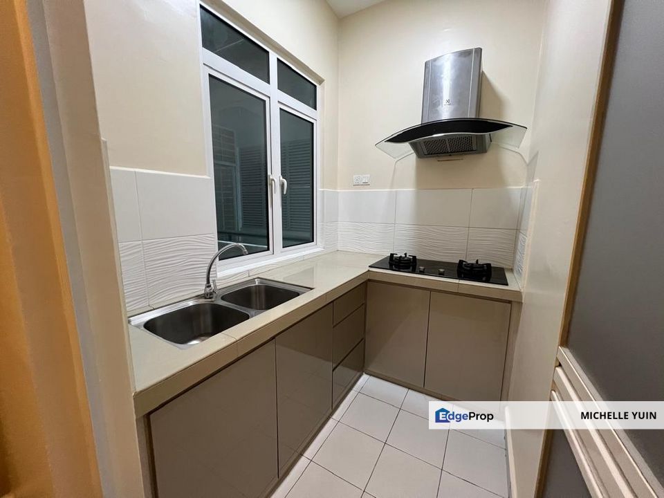 Saville The Park Bangsar South partial furnished Pantai Dalam with wardrobe LRT Kerinchi no students Murni only family Bukit Gasing ready now hill, Kuala Lumpur, Pantai Dalam/Kerinchi