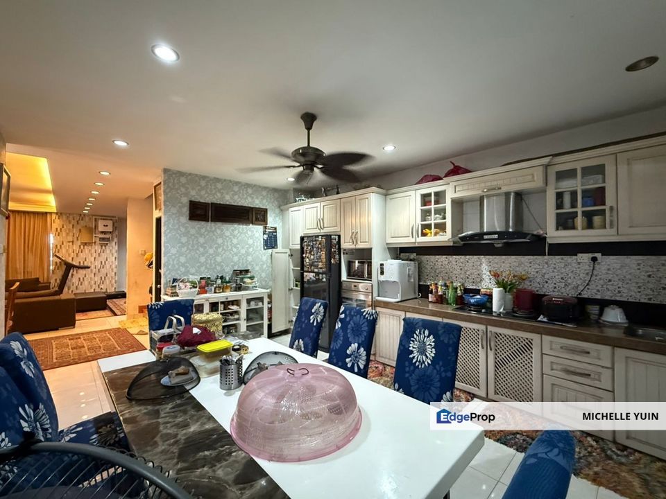 Taman Aman Perdana Semi Detached double storey house Kapar Klang freehold Bukit Raja 4R3B Mayang renovated Haji Abdul Manan intermediate Indah gated g, Selangor, Klang