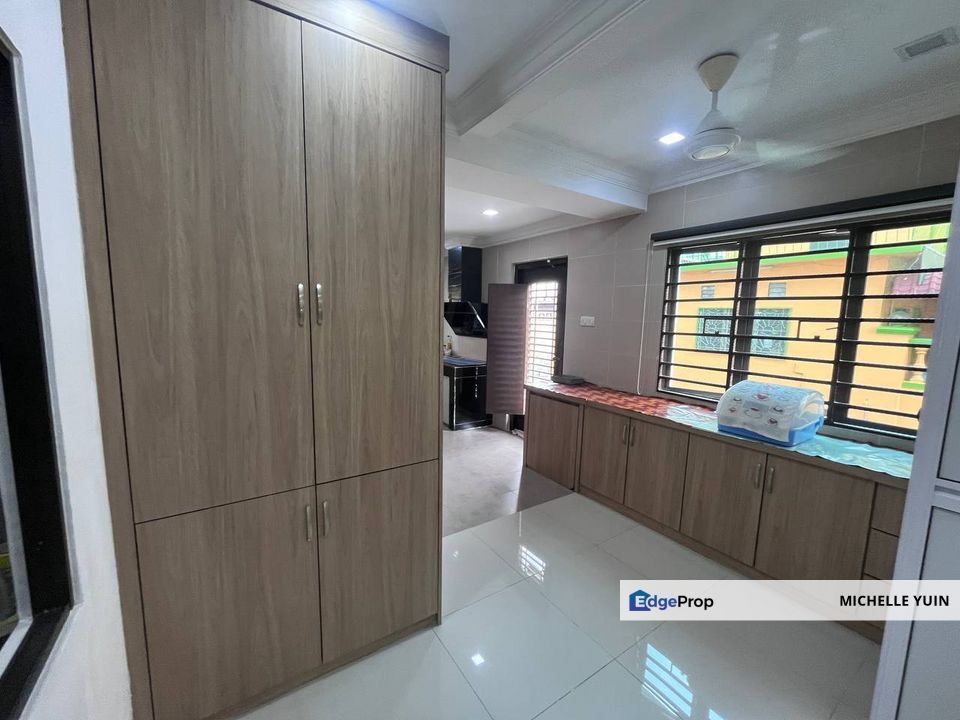 Taman Kepong double storey terrace MRT Sri Damansara Timur landed house Garden Development end lot Bukit Maluri 4R3B Ehsan extended Burung freehold, Kuala Lumpur, Kepong