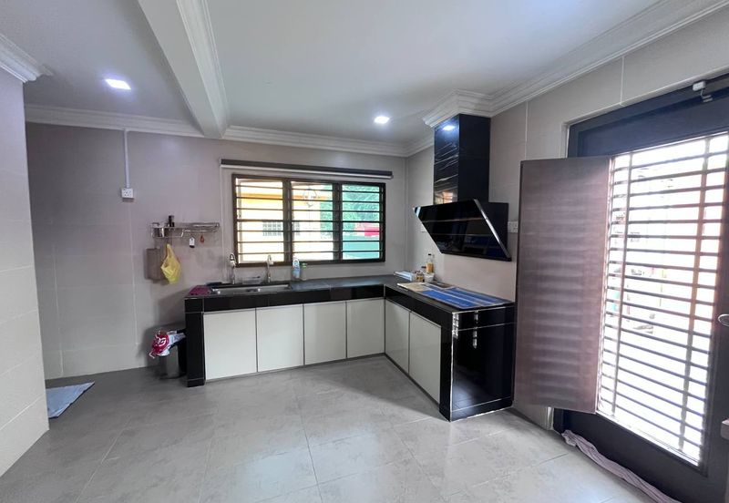 Taman Kepong (Kepong Garden)