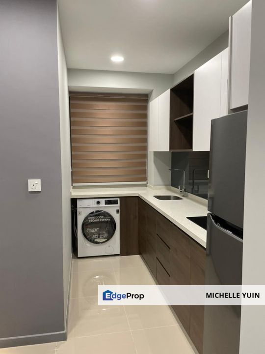 United Point Residence Fully furnished North Kiara 2+1room 2bath Segambut Dalam 2cps Kepong Menjalara facing KLCC directly connected to mall Dutamas, Kuala Lumpur, Segambut