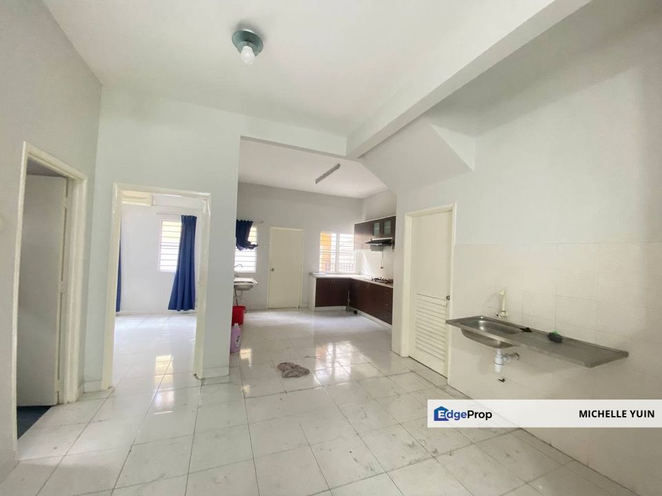 Taman Aman Perdana Semi Detached house Kapar Klang partial furnished Bandar Bukit Raja 4+1room Batu 3bath Indah autogate Wawasan gated guarded Pelabuh, Selangor, Klang