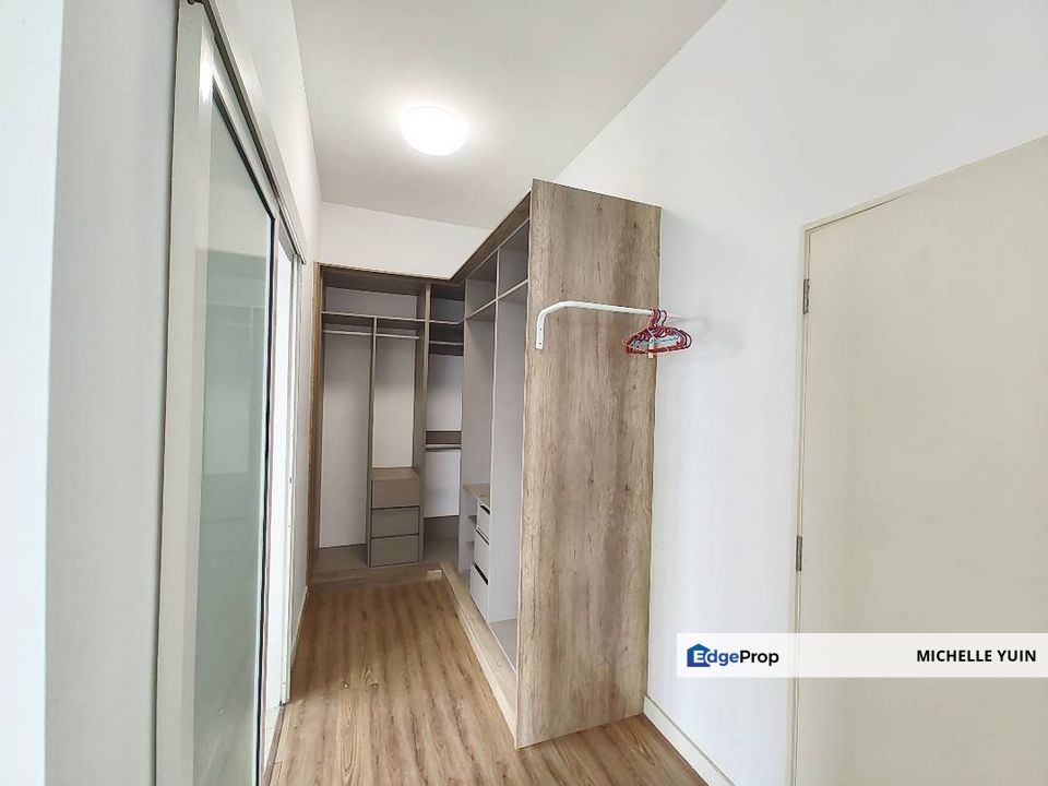 Foresta condo Bandar Sri Damansara partial furnished Persiaran Meranti corner lot Kepong 4R3B Kota 2cp Aman Puri facing pool and forest Desa spacious , Selangor, Bandar Sri Damansara