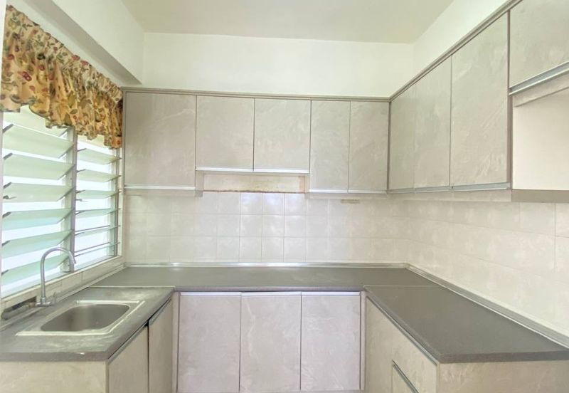 Medan Putra Condominium