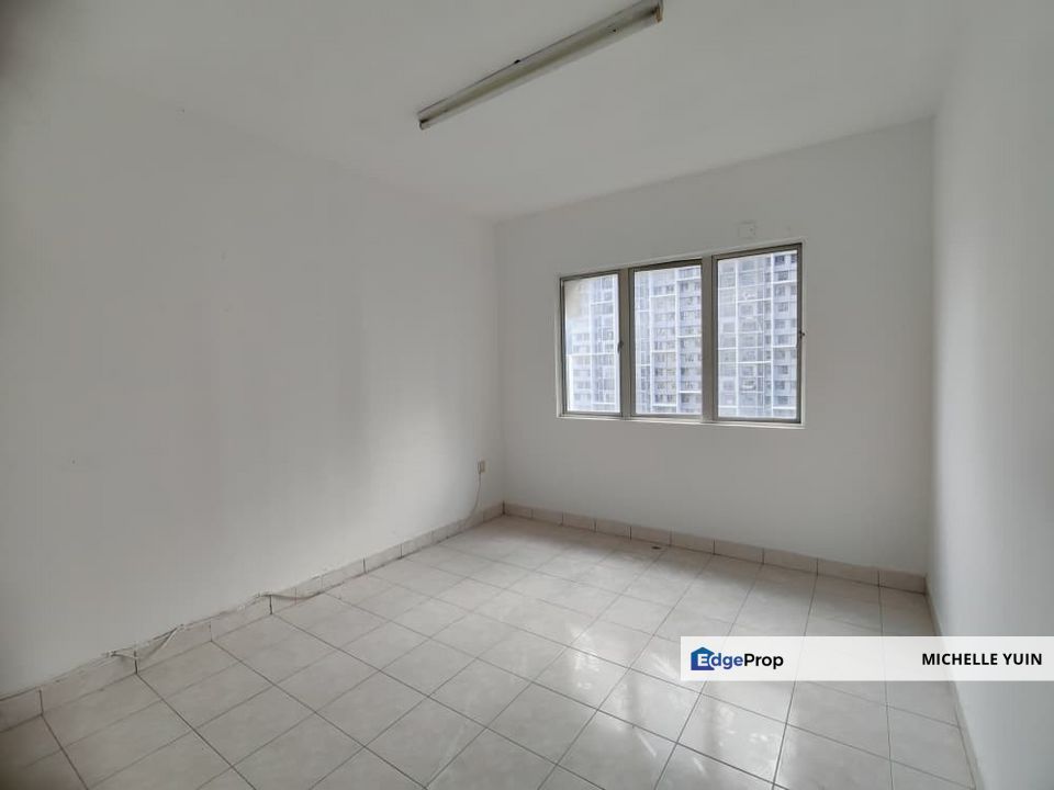 Flora Damansara Apartment 2carparks tandem Perdana 3R2B Kota non bumi Bandar Sri vacant ready now TTDI good investment few units actual photo PJU , Selangor, Damansara Perdana
