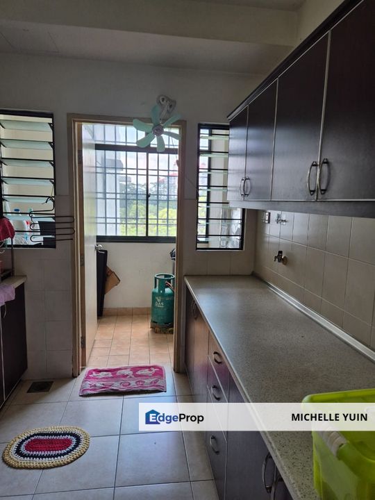 Changkat View condo Jalan Dutamas almost fully furnished French International School facing Solaris actual photo North Segambut Dalam 3R2B 1cp Mont Ki, Kuala Lumpur, Dutamas