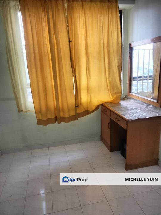 Villa Angsana condo freehold Jalan Ipoh walk to MRT Kentonmen 4R3B Sentul 1carpark Segambut Tengah few units for sale Bamboo Hills strategic location , Kuala Lumpur, Jalan Ipoh