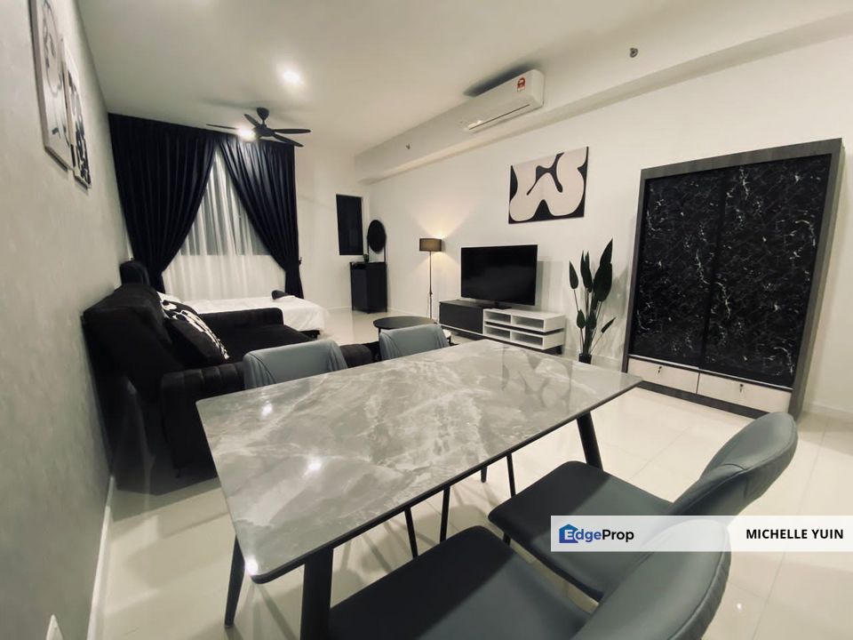Chambers Residence KLCC condo fully furnished Kamar Putra dual key walk to LRT PWTC actual photo Sunway Putra ready now Sultan Ismail shared entrance , Kuala Lumpur, KL City