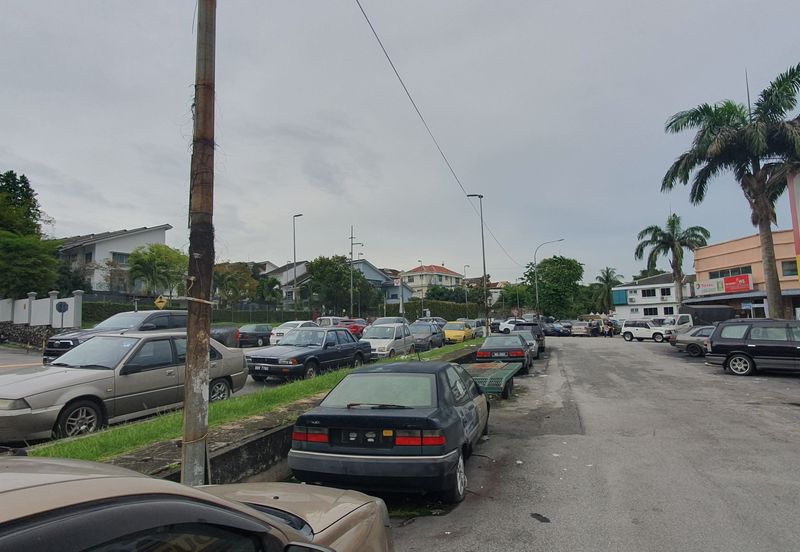 Pusat Perdagangan Seri Kembangan